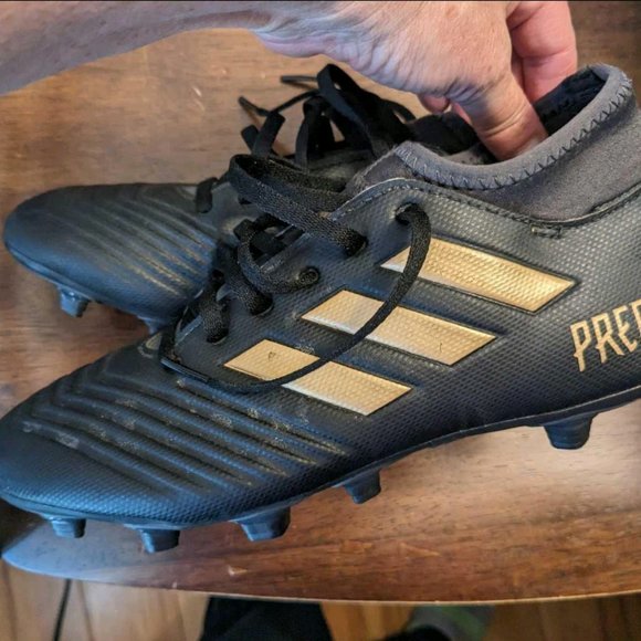Adidas Predator 19.4 soccer cleats - M8/W9.5 - Picture 3 of 5